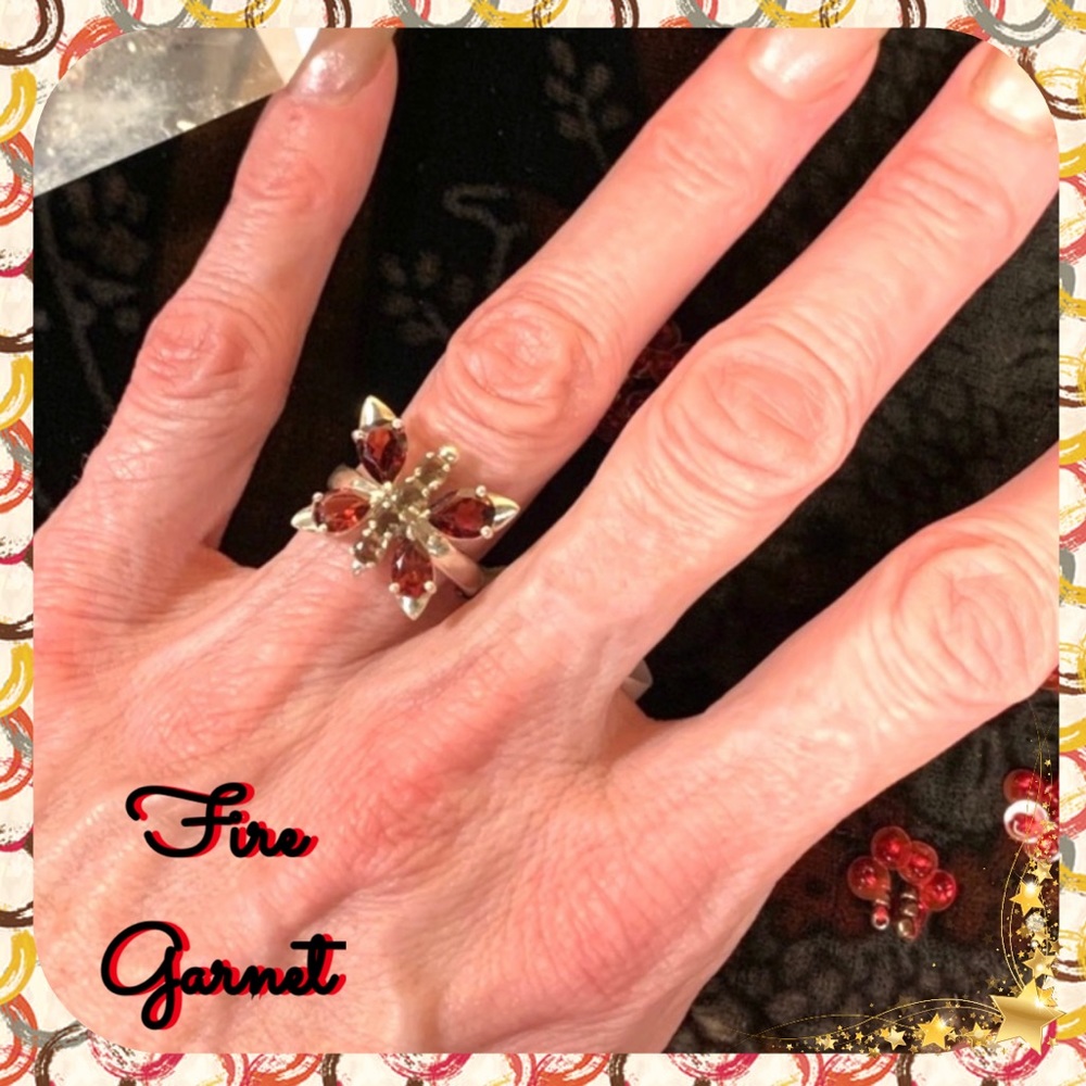 🌹NWT Fire garnet & smoky quartz butterfly ring